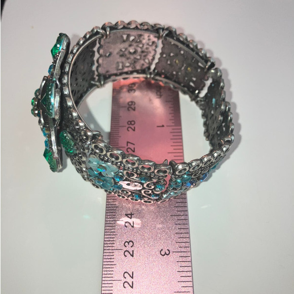 Turquoise Floral Rhinestone Cuff 2.25" Bracelet! - Picture 8 of 8